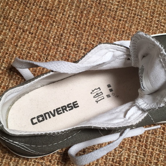 🍁HP🍁NWOT Converse one star shoes size 3 - Picture 5 of 7